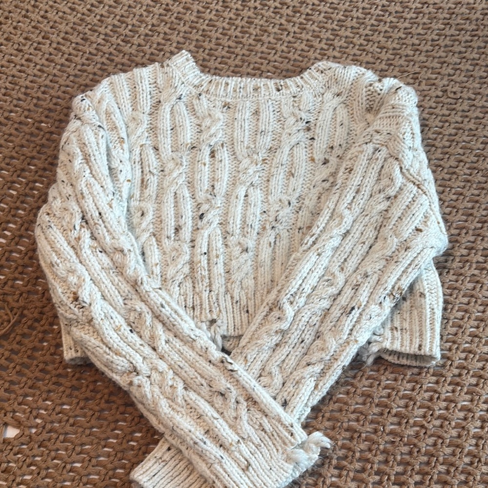 Zara Cream Chunky Cable Knit Crew Neck Sweater
